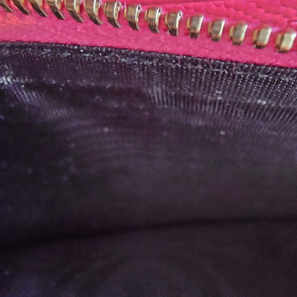 SAINT LAURENT CASSANDRE MATELASSÉ FUCHSIA WALLET - Picture 10 of 11